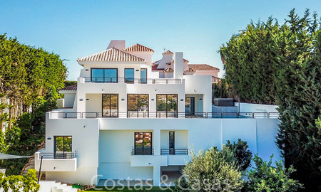Recentelijk volledig gerenoveerde traditionele villa met zee en bergzicht te koop, Nueva Andalucia, Marbella 33671