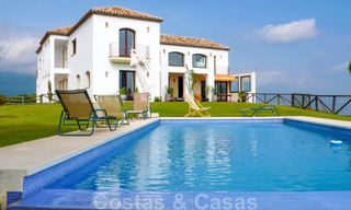 Villa in de bergen te koop met panoramisch berg-, kust- en zeezicht, Marbella - Benahavis, Costa del Sol 37215 
