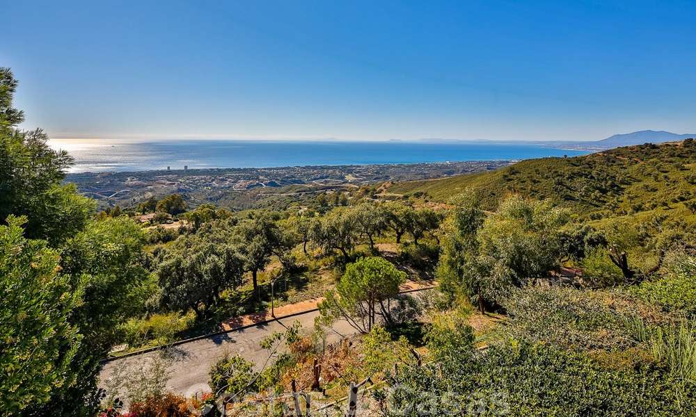 Eminente luxe villa op een supergroot perceel en met een onklopbaar 360º panoramisch uitzicht te koop, Oost-Marbella 19807