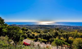 Eminente luxe villa op een supergroot perceel en met een onklopbaar 360º panoramisch uitzicht te koop, Oost-Marbella 19811 