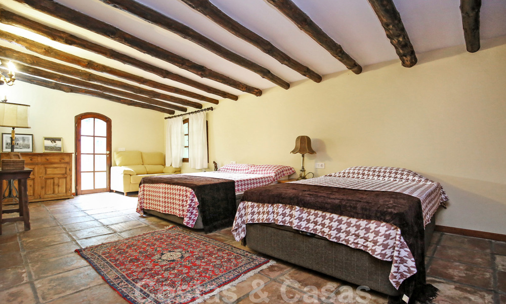Unieke traditionele villa met apart gastenverblijf te koop, op loopafstand van San Pedro centrum, Marbella 20616