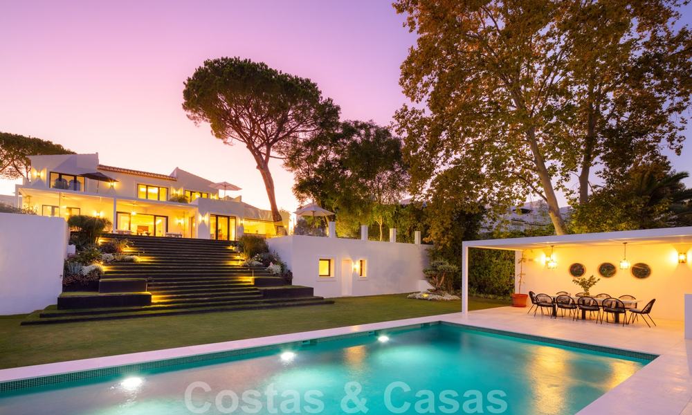 Te koop: moderne mediterrane meesterwerk villa met panoramisch uitzicht op zee, golf en de bergen, Nueva Andalucía, Marbella 20514