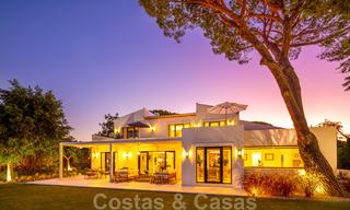 Te koop: moderne mediterrane meesterwerk villa met panoramisch uitzicht op zee, golf en de bergen, Nueva Andalucía, Marbella 20515 
