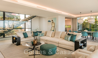 VERKOCHT. Super luxueuze eigentijdse villa met uitzicht op zee en bergen te koop in de Gouden Driehoek van Benahavis, Estepona, Marbella 29787 
