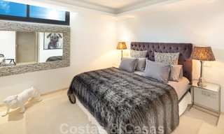 Elegante eigentijdse luxe villa met zeezicht te koop in het gegeerde Nueva Andalucia, Marbella 20901 