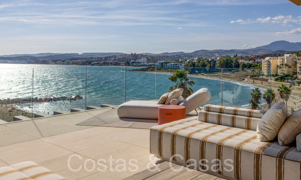 Nieuwe ultra luxueuze strandappartementen te koop, vlakbij het centrum en de jachthaven van Estepona 64816