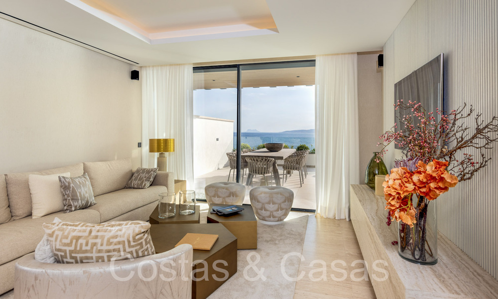 Nieuwe ultra luxueuze strandappartementen te koop, vlakbij het centrum en de jachthaven van Estepona 64836