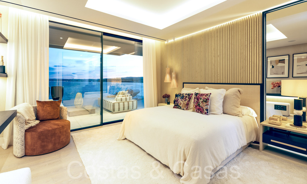 Nieuwe ultra luxueuze strandappartementen te koop, vlakbij het centrum en de jachthaven van Estepona 64858