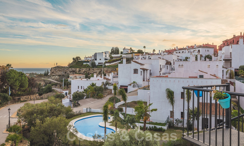 Nieuwe appartementen te koop in een uniek Andalusisch dorp complex, Benahavis - Marbella. Instapklaar 21438