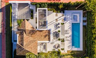 Zeer stijlvolle eigentijdse luxe villa te koop in het hart van de Golf Vallei, instapklaar - Nueva Andalucia, Marbella 21870 