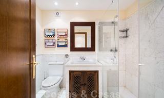 Aantrekkelijk luxe penthouse te koop, geprijsd om te verkopen aan de New Golden Mile, Marbella - Estepona 21895 