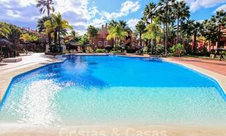 Ideaal investerings- of vakantieappartement te koop in een populair resort, op loopafstand van het strand en Puerto Banus, Marbella 21939 