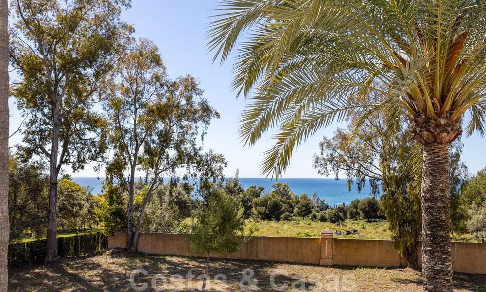 Wondermooi luxe penthouse appartement te koop, met fantastisch zeezicht en op loopafstand van het strand, Oost Marbella 22263