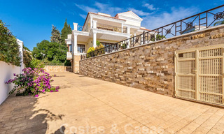 Prachtige modem-mediterrane luxe villa te koop, dicht bij het strand en voorzieningen, Oost Marbella 22311 