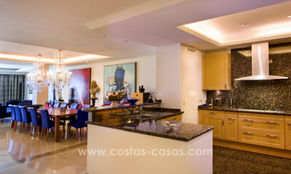 Oasis de Banus: Beachfront luxe appartementen te koop op de Golden Mile, Marbella, op loopafstand van Puerto Banus 23063 