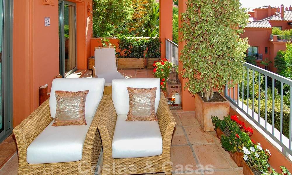 Luxe Appartementen te koop in Royal Flamingos met schitterend uitzicht over de golf en de zee in Marbella - Benahavis 23574