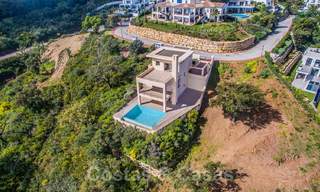 Moderne villa met prachtig berg- en zeezicht te koop in de heuvels van Oost-Marbella 23644 