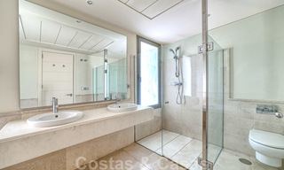 Ruime moderne luxe eerstelijnsgolf appartementen met een prachtig golf- en zeezicht te koop in Marbella - Benahavis 24071 