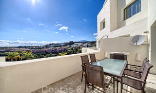 Ruime moderne luxe eerstelijnsgolf appartementen met een prachtig golf- en zeezicht te koop in Marbella - Benahavis 24074 