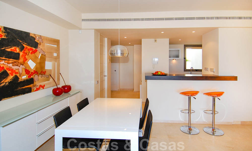 Moderne ruime luxeappartementen met golf- en zeezicht te koop in Marbella - Benahavis 24559