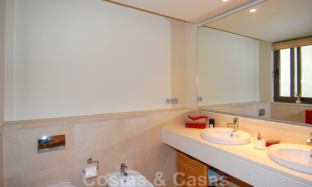 Moderne ruime luxeappartementen met golf- en zeezicht te koop in Marbella - Benahavis 24566