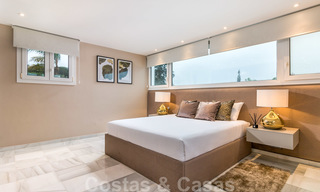 Stijlvolle luxe villa in Art Deco stijl te koop in Nueva Andalucia, Marbella. Dringende verkoop! 24143 