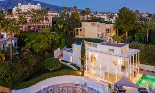 Stijlvolle luxe villa in Art Deco stijl te koop in Nueva Andalucia, Marbella. Dringende verkoop! 24177 