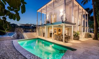 Stijlvolle luxe villa in Art Deco stijl te koop in Nueva Andalucia, Marbella. Dringende verkoop! 24179 