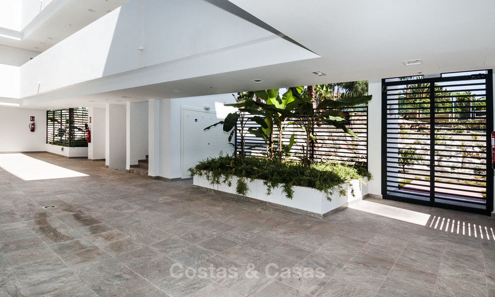 Te koop in Atalaya Hills: Appartementen in moderne stijl met uitzicht op de golf en zee in Benahavis - Marbella 24236
