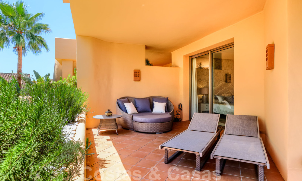 Luxe appartement te koop in prestigieus complex aan de Golden Mile te Marbella 24816