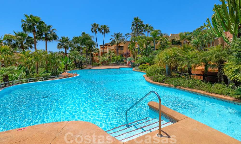 Luxe appartement te koop in prestigieus complex aan de Golden Mile te Marbella 24831