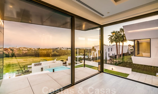 Nieuwe indrukwekkende hedendaagse luxe villa te koop met prachtig golf- en zeezicht in Marbella - Benahavis 25792 