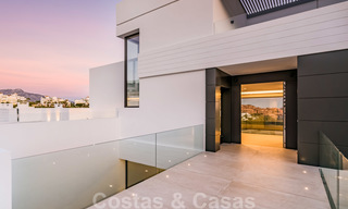 Nieuwe indrukwekkende hedendaagse luxe villa te koop met prachtig golf- en zeezicht in Marbella - Benahavis 25793 