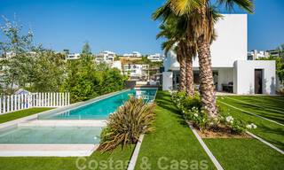 Gloednieuwe ultramoderne luxe villa te koop met zeezicht in Marbella - Benahavis 35674 