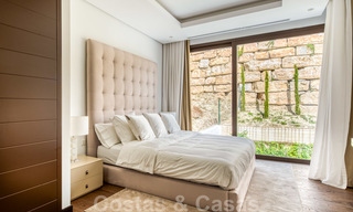 Instapklare nieuwe moderne ruime luxe villa te koop, direct aan de golfbaan gelegen in Marbella - Benahavis 25937 