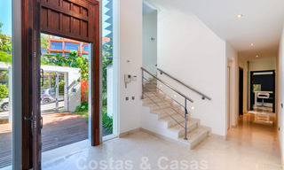 Moderne villa met panoramisch golf- en zeezicht te koop in Los Flamingos Golf in Marbella - Benahavis 26027 