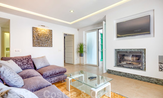 Volledig gerenoveerd modern luxe appartement te koop in de jachthaven van Puerto Banus, Marbella 26240 