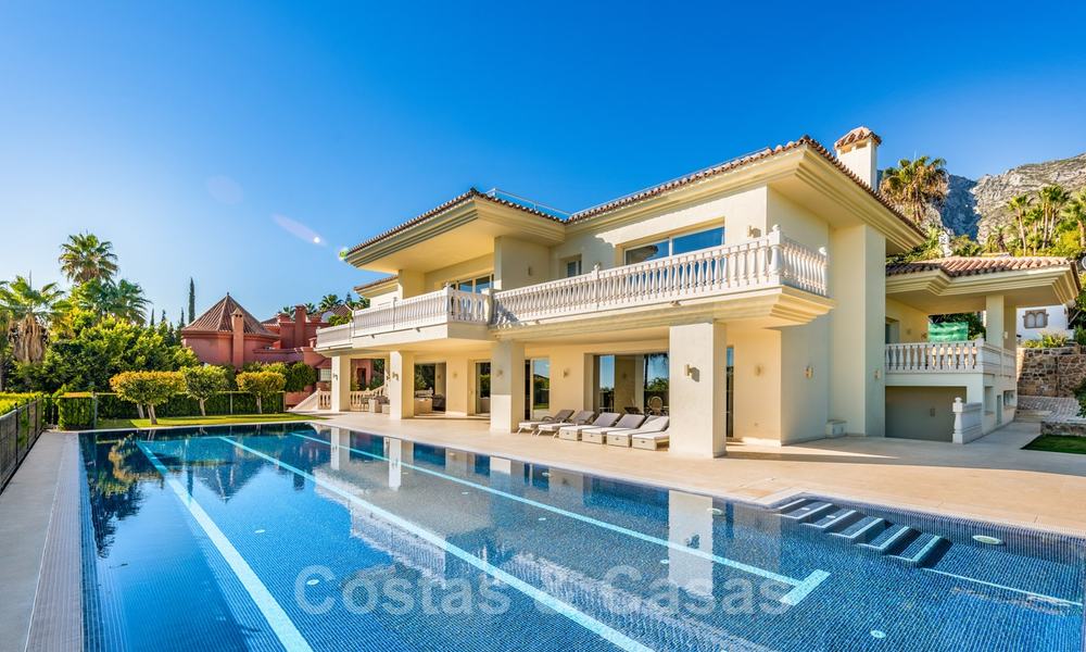 Luxe villa met panoramisch zeezicht te koop in Sierra Blanca, Marbella 26406