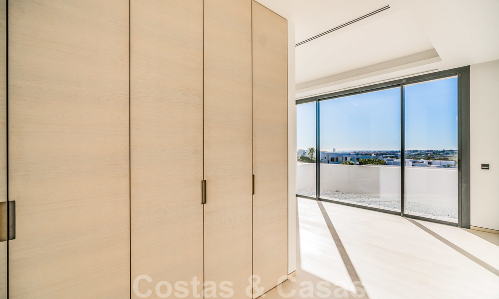Gloednieuwe moderne luxe villa te koop in Nueva Andalucia, Marbella 26437