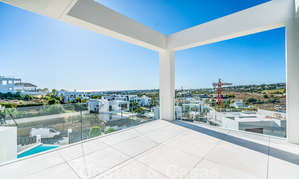 Gloednieuwe moderne luxe villa te koop in Nueva Andalucia, Marbella 26441
