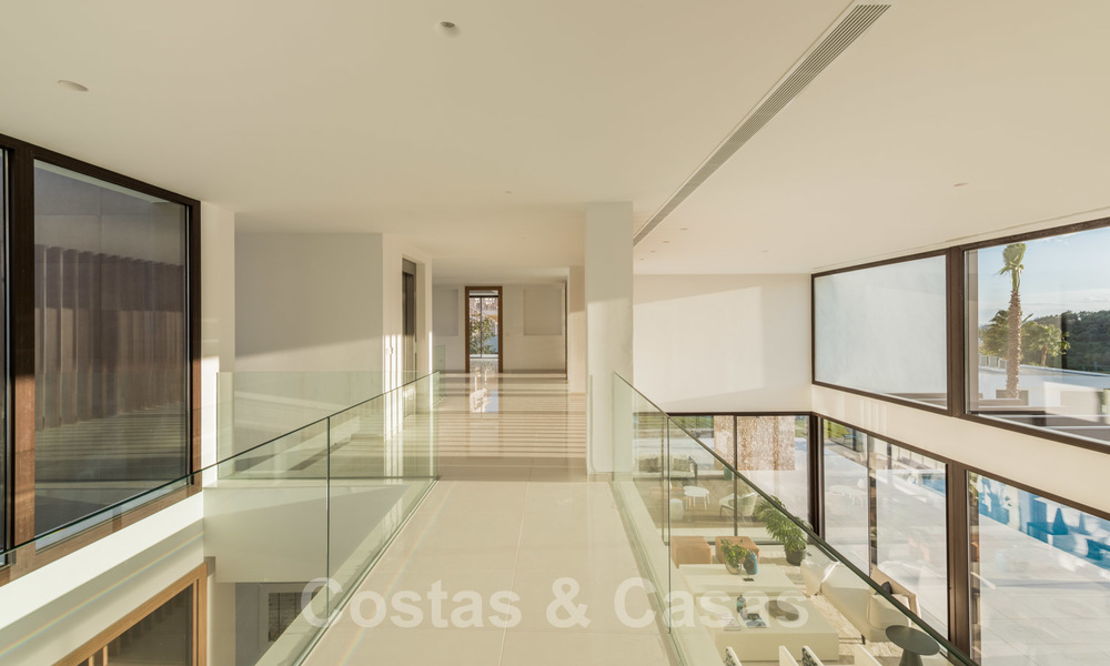 Moderne nieuwe luxe villa met prachtig golfzicht te koop in Benahavis - Marbella 26585