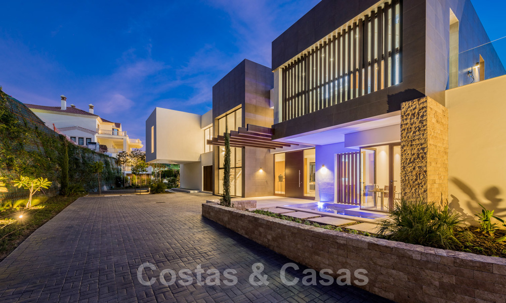 Moderne nieuwe luxe villa met prachtig golfzicht te koop in Benahavis - Marbella 26596