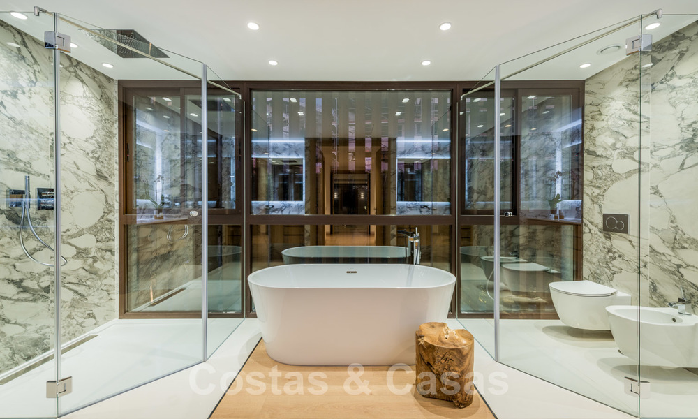 Moderne nieuwe luxe villa met prachtig golfzicht te koop in Benahavis - Marbella 26611