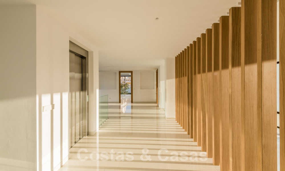 Moderne nieuwe luxe villa met prachtig golfzicht te koop in Benahavis - Marbella 26612