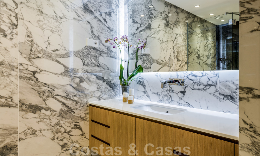 Moderne nieuwe luxe villa met prachtig golfzicht te koop in Benahavis - Marbella 26617