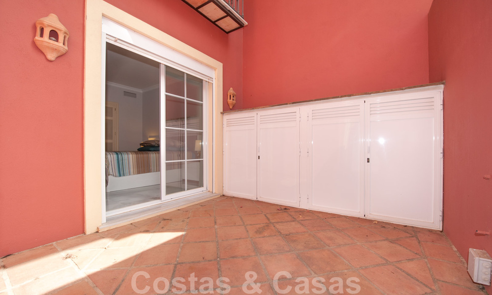 Instapklaar ruim appartement met panoramisch uitzicht op de kust en de zee in Benahavis - Marbella 27344