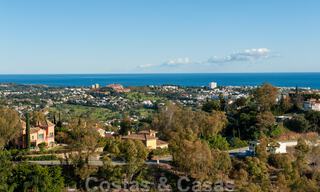 Instapklaar ruim appartement met panoramisch uitzicht op de kust en de zee in Benahavis - Marbella 31024 