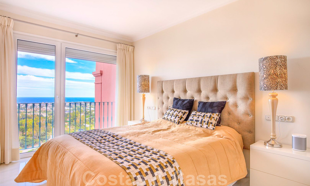 Luxe penthouse appartement met panoramisch uitzicht over de hele kust te koop, dicht bij voorzieningen en golf, Benahavis – Marbella 27515