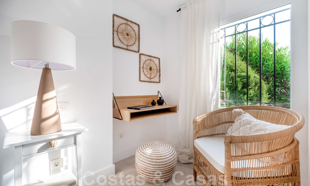 Prachtig gerenoveerde koopwoning met 4 slaapkamers op loopafstand van lokale voorzieningen en Puerto Banus in Marbella 27614