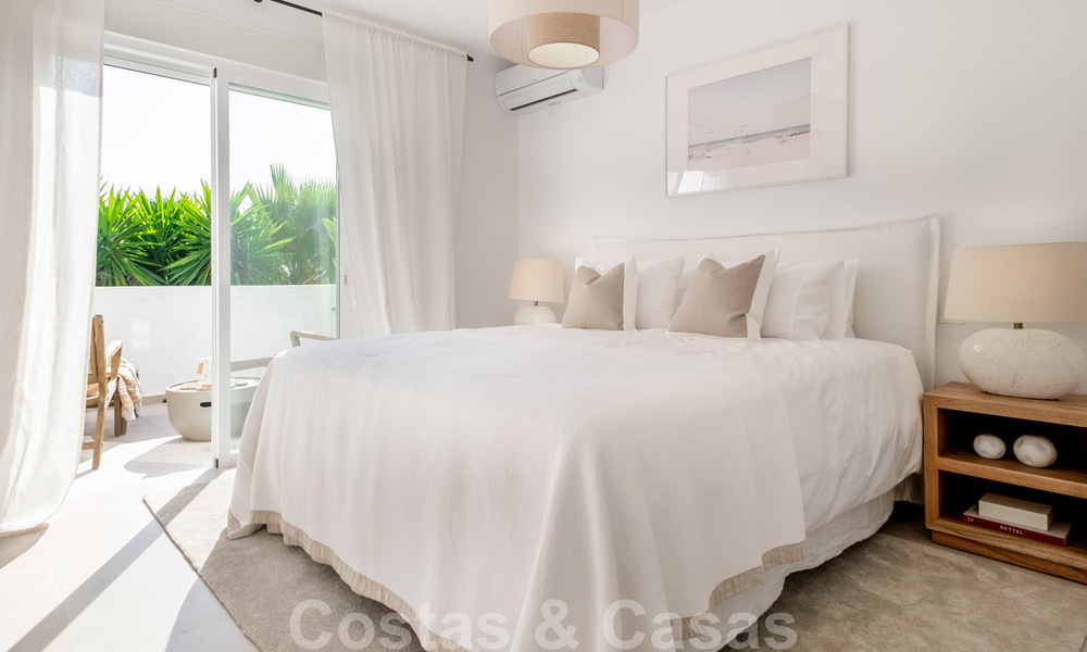 Prachtig gerenoveerde koopwoning met 4 slaapkamers op loopafstand van lokale voorzieningen en Puerto Banus in Marbella 27618